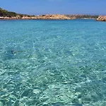 فيلة Capodorso, Porto Pollo