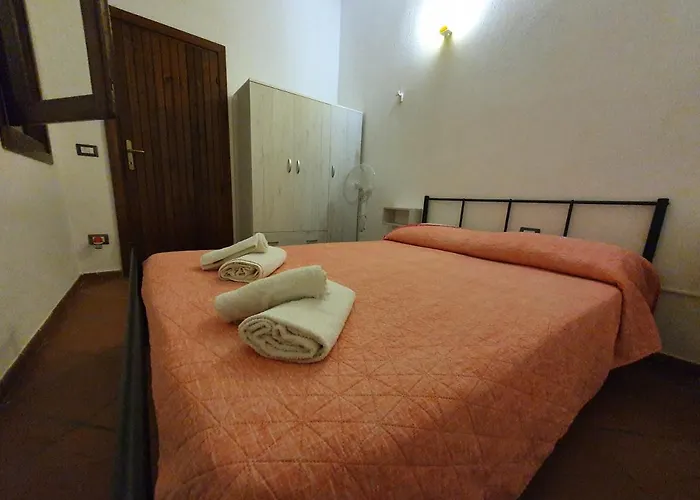 Capodorso, Porto Pollo * Palau