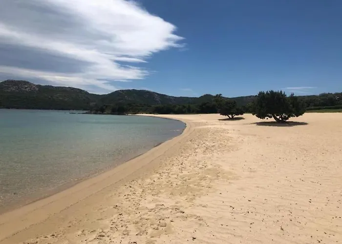 Capodorso, Porto Pollo Villa *